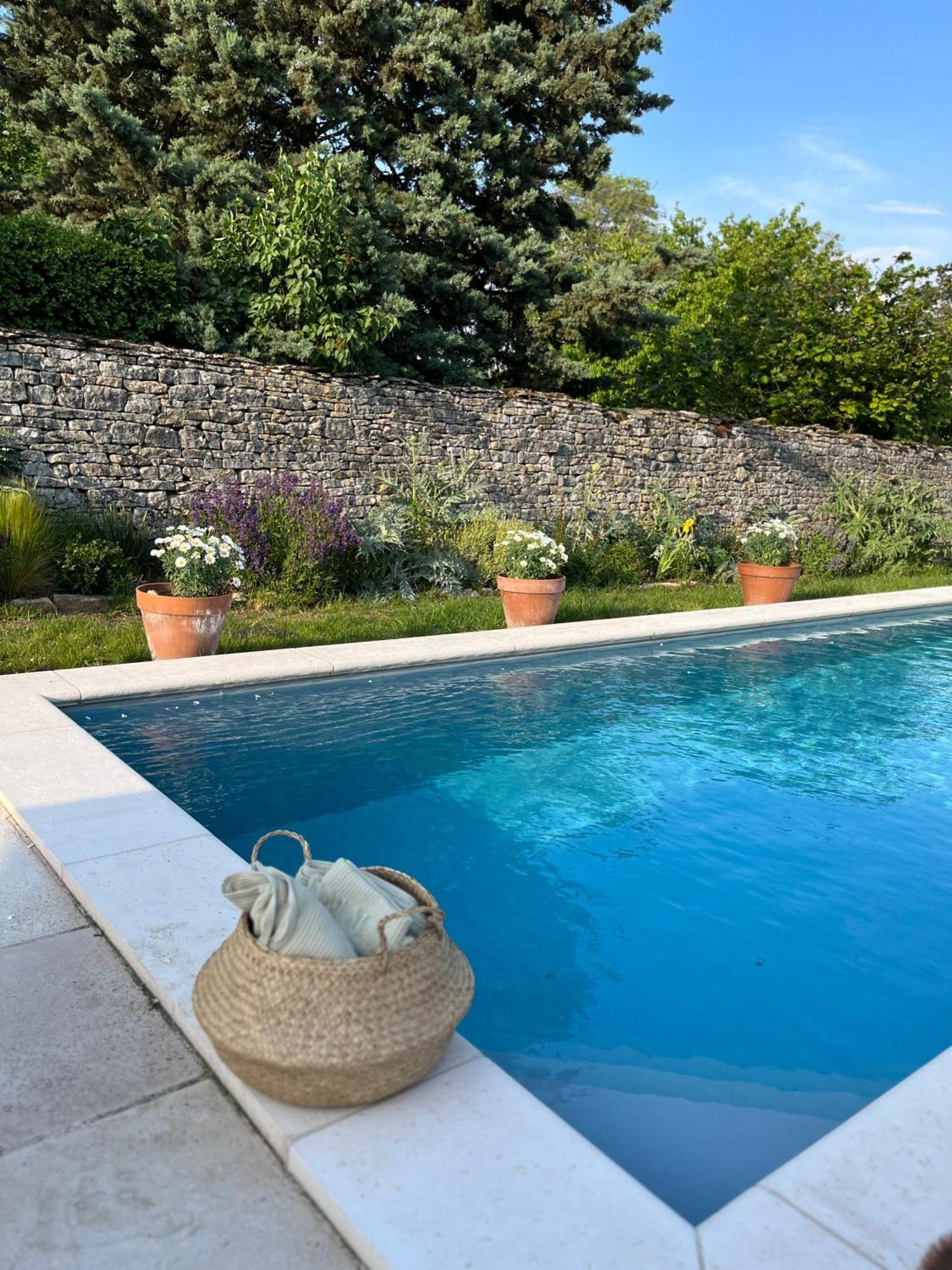 Le Gite De Tassigny Meursault Exterior photo